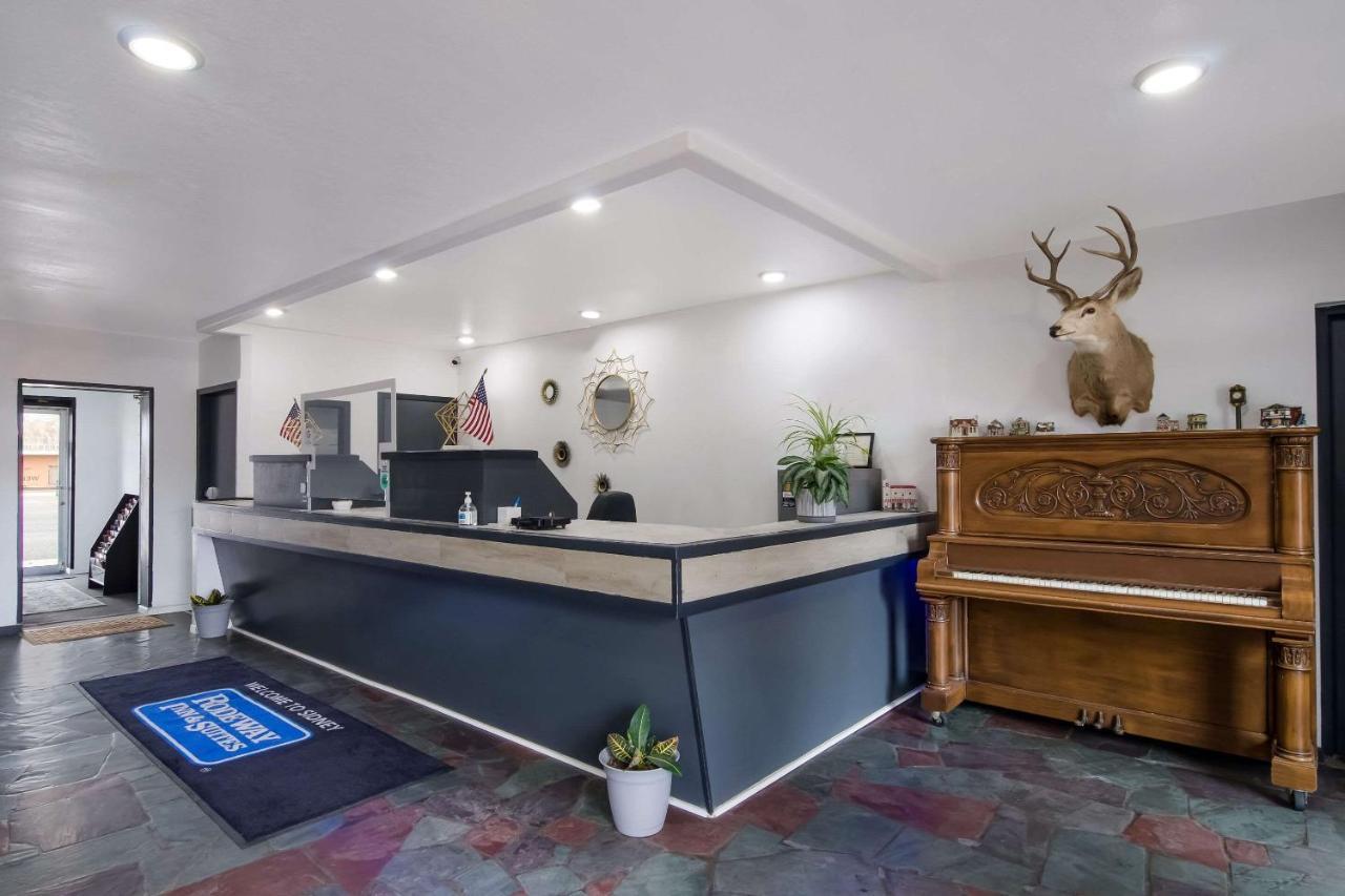 Rodeway Inn & Suites Sidney Historic Downtown I-80 מראה חיצוני תמונה